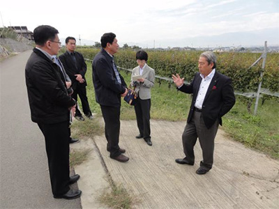 Team including President of Thailand's Bank for Agriculture and Agricultural Cooperatives visit JFC