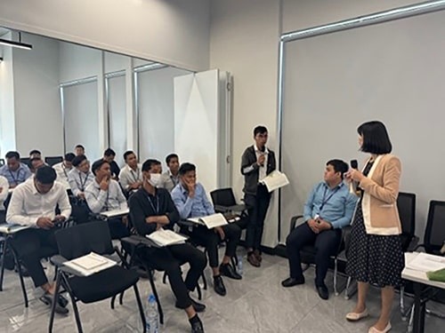 Seminar on Supporting Start-up for SME Bank of Cambodia1