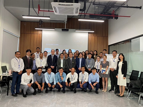 Seminar on SME Finance for SME Bank in Cambodia2