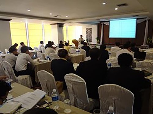 3rd Seminar in Laos1