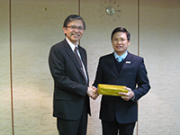 Meeting with the Delegation of Vietin Bank1
