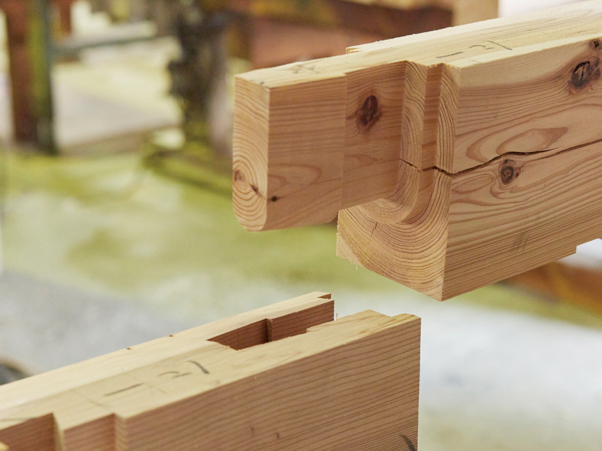 日本の建築ではプレカット材を使った施工が大部分を占めています。