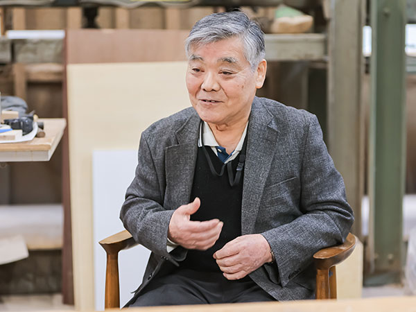 譲渡側：建次氏