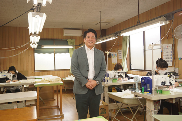 若者の夢が後継者不在の縫製工場を受け継ぐ 働く環境を整備 発達障害の人の支えに