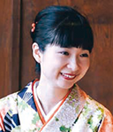 矢島 里佳 氏