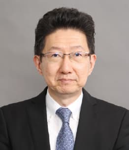 姪原 保志 氏